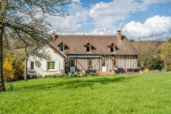 Sale House Saint-Martin-de-la-Lieue 6&nbsp;Rooms 140&nbsp;m²