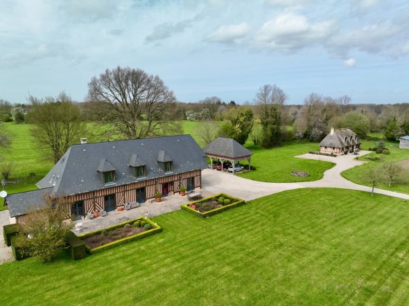 Sale Norman house Pont-l'Évêque 7&nbsp;Rooms 240&nbsp;m²