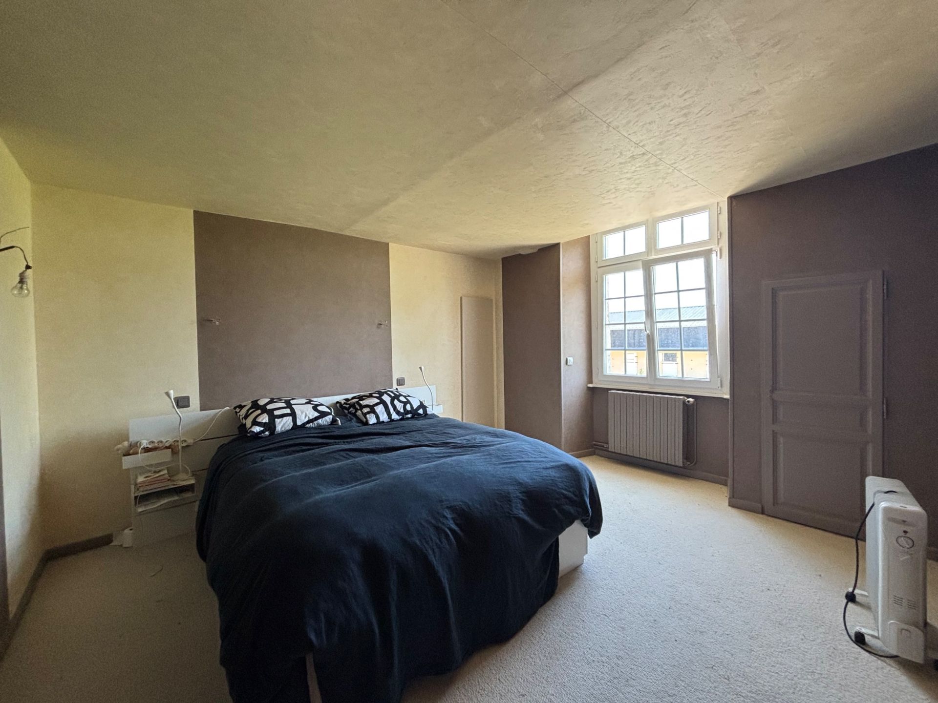 house 7 Rooms for sale on CARENTAN LES MARAIS (50500)