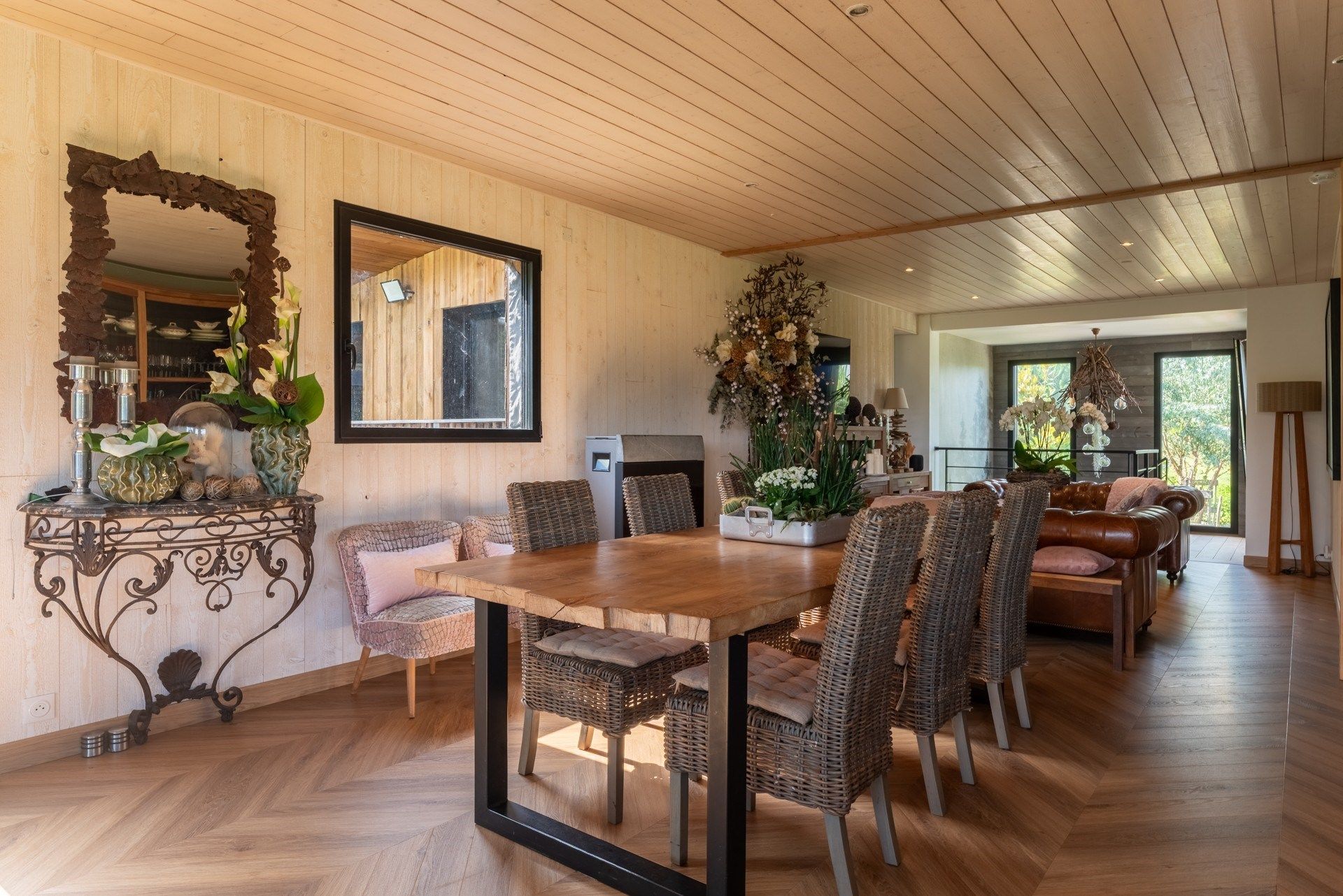 house 8 Rooms for sale on PONT L EVEQUE (14130)