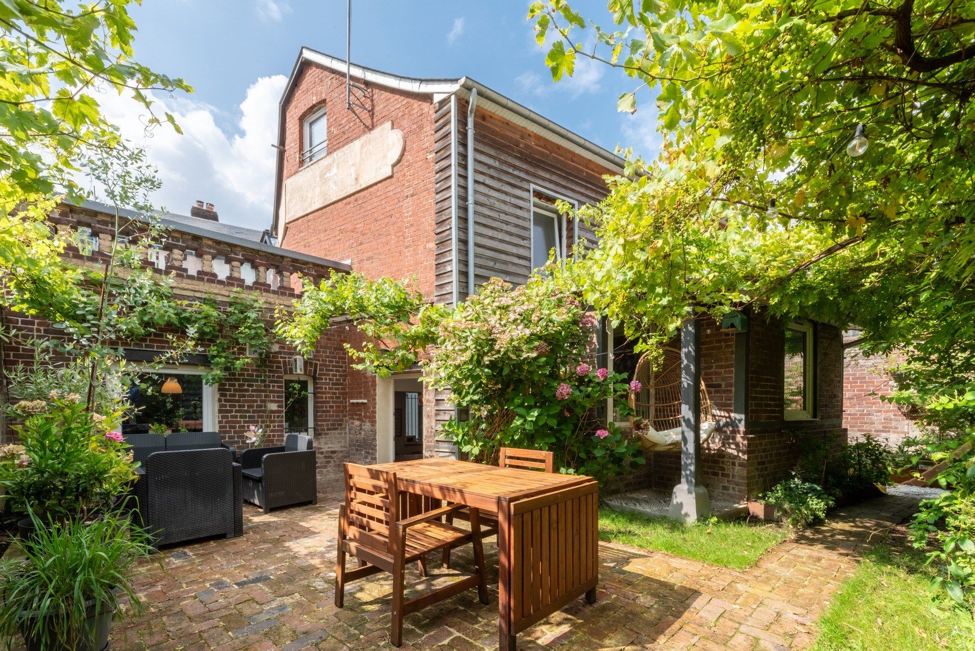 house 6 Rooms for sale on ROUEN (76000)