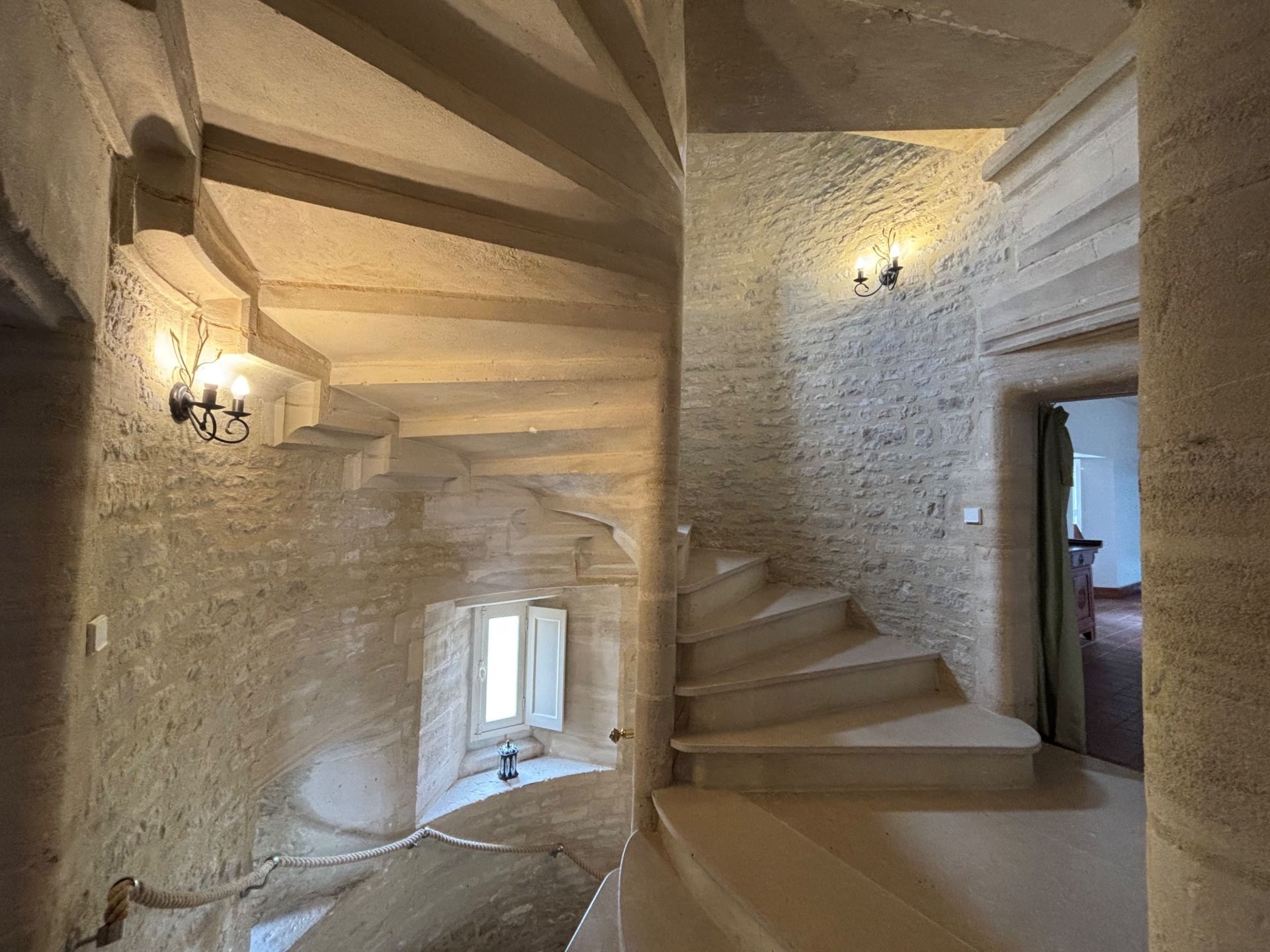 manor house 16 Rooms for sale on BAYEUX (14400)