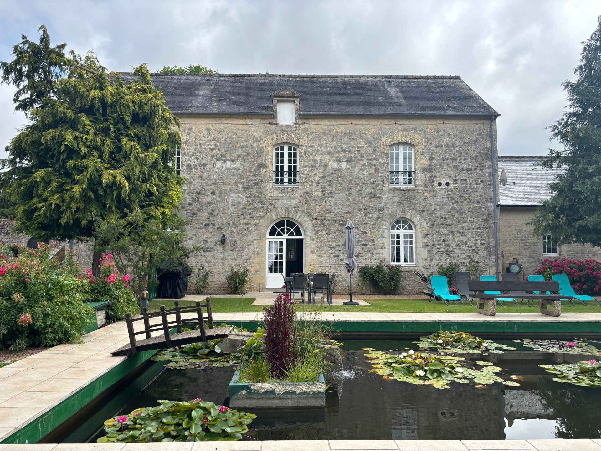 manor house 16 Rooms for sale on BAYEUX (14400)