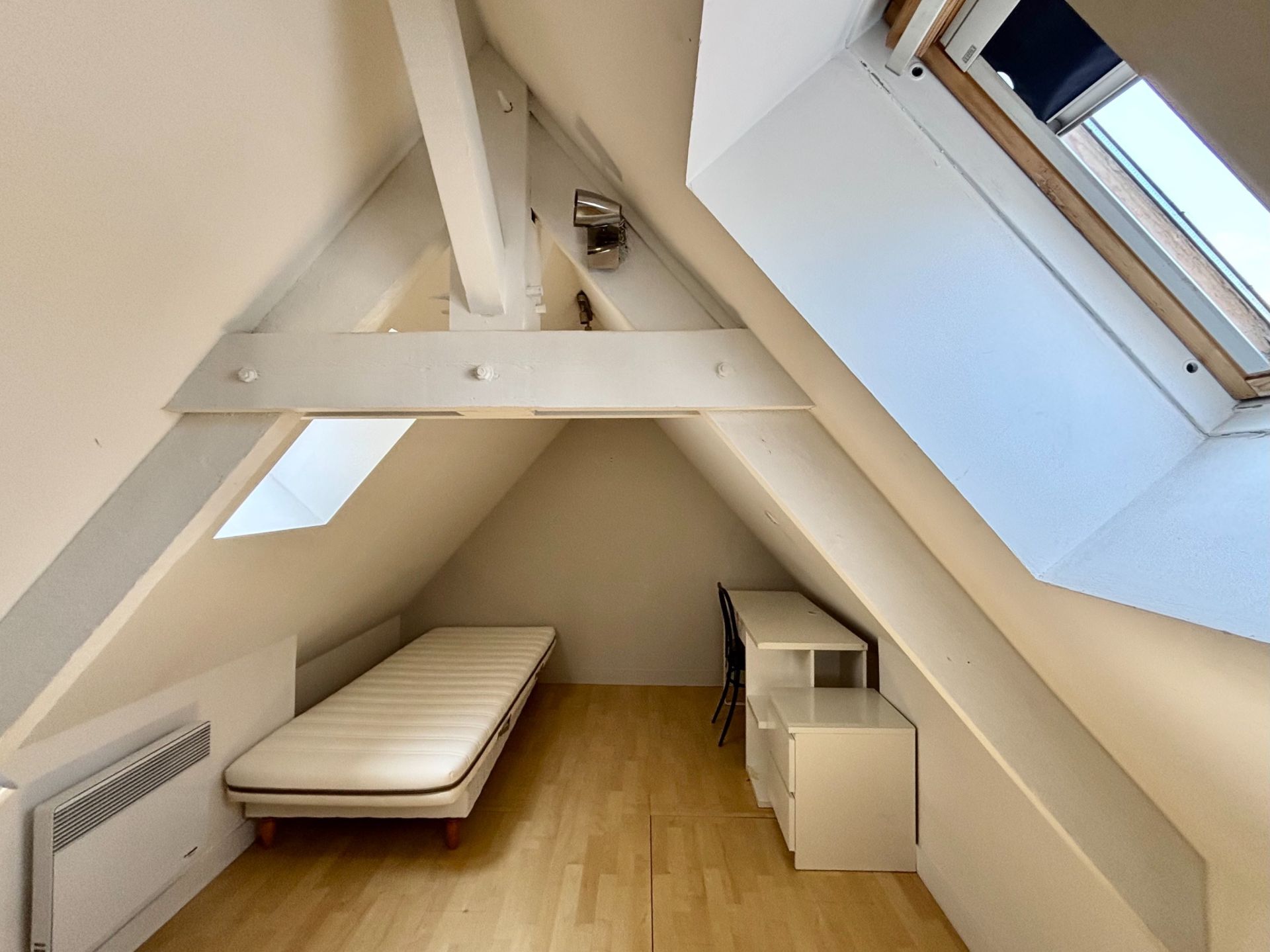 apartment 4 Rooms for sale on DEAUVILLE (14800)
