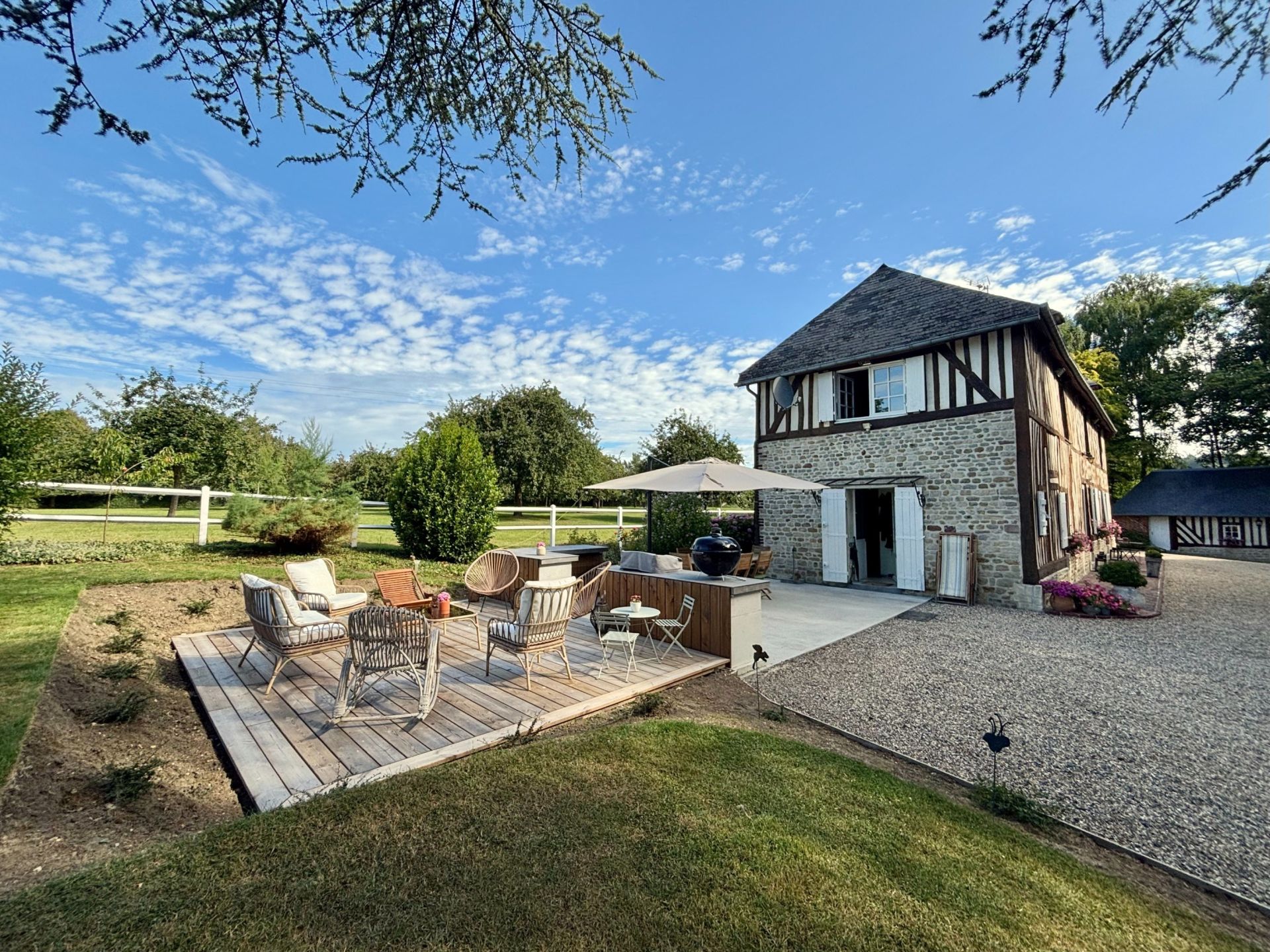 manoir 8 Pièces en vente sur RUMESNIL (14340)