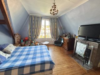 house 9 Rooms for sale on STE ADRESSE (76310)