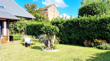 house 5 Rooms for sale on BEAUMONT EN AUGE (14950)