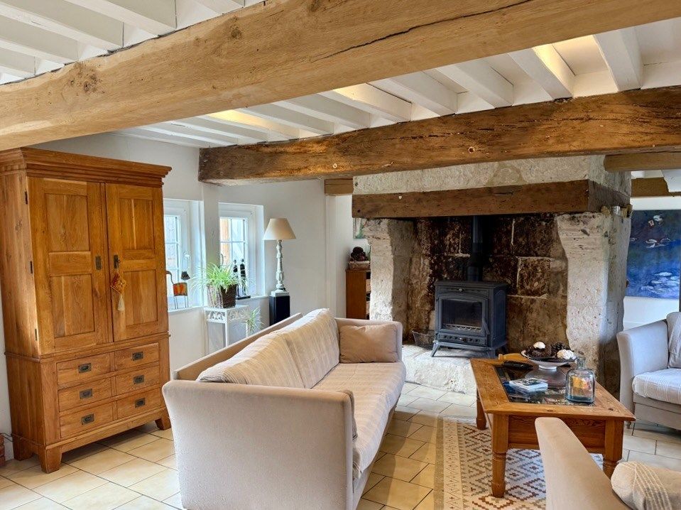 Norman house 8 Rooms for sale on MANNEVILLE LA PIPARD (14130)