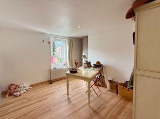 Norman house 8 Rooms for sale on MANNEVILLE LA PIPARD (14130)