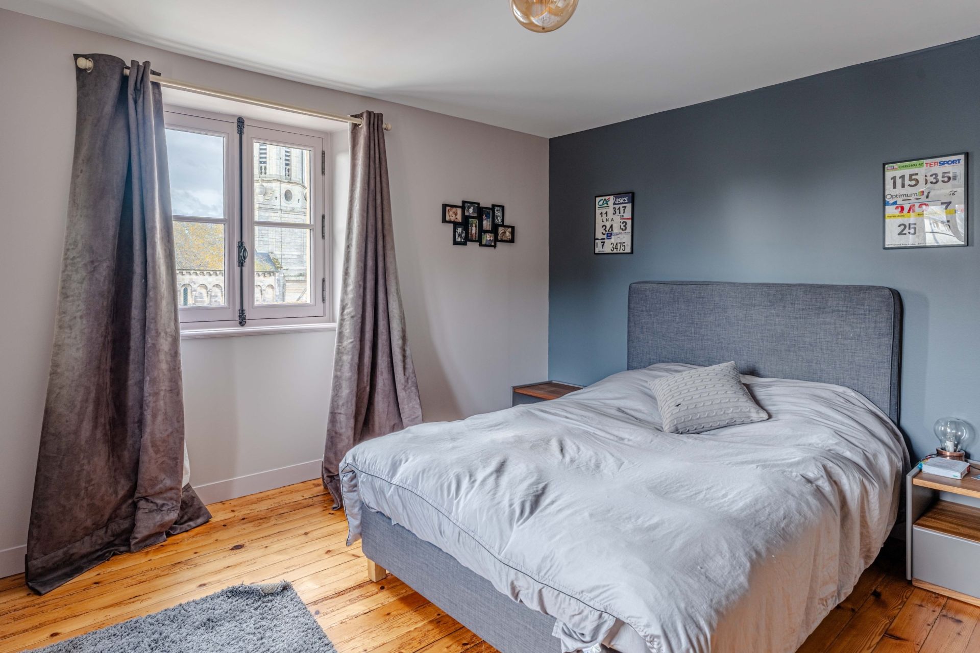 house 12 Rooms for sale on CREULLY (14480)