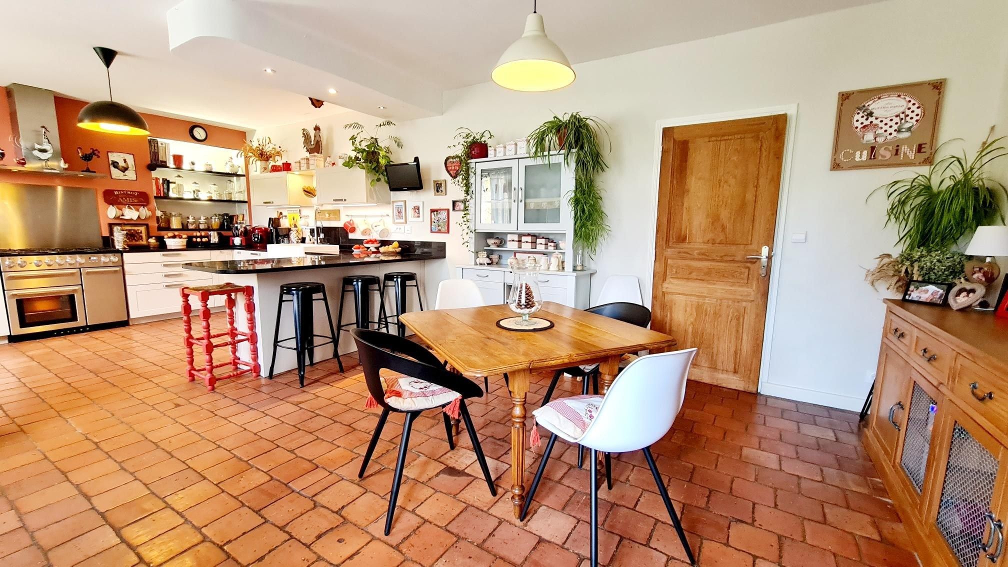 maison 6 Pièces en vente sur HONFLEUR (14600)