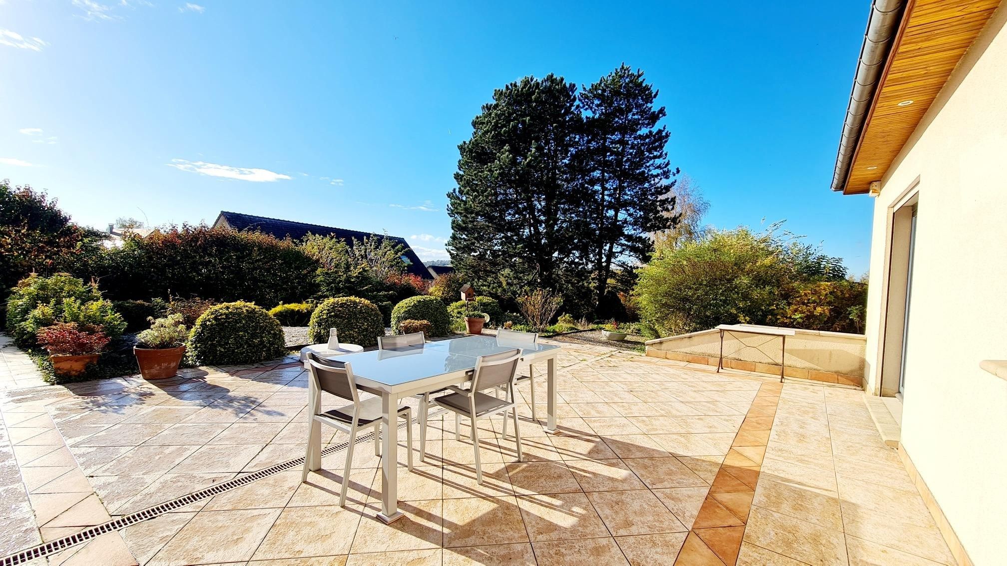 maison 8 Pièces en vente sur CORMEILLES (27260)