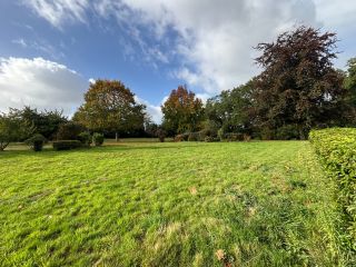 house 7 Rooms for sale on HONFLEUR (14600)