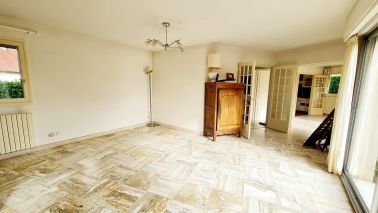 house 7 Rooms for sale on HONFLEUR (14600)