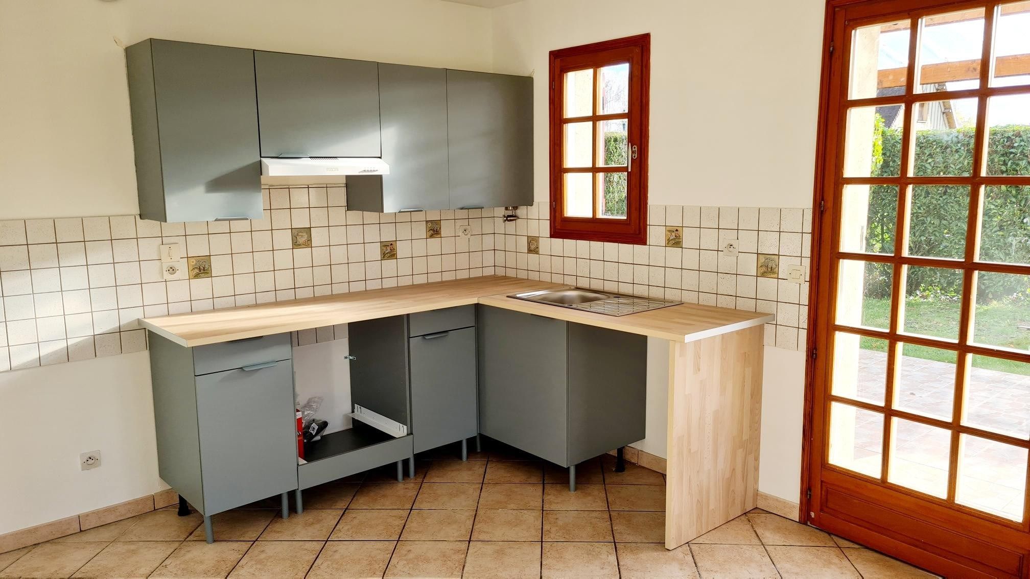 house 3 Rooms for sale on PONT L EVEQUE (14130)