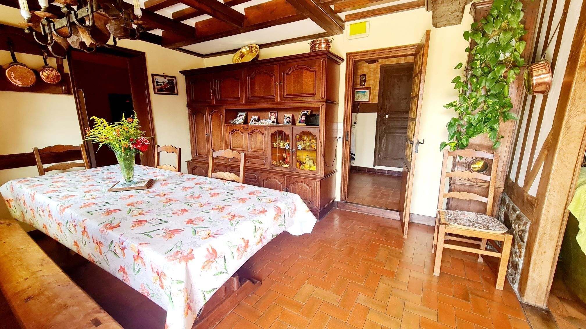 maison 6 Pièces en vente sur PONT L EVEQUE (14130)