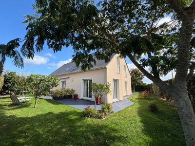 Sale House Bernières-sur-Mer 8 Rooms 169 m²