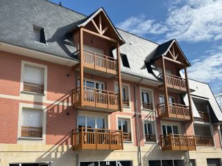 apartment 2 Rooms for seasonal rent on BENERVILLE SUR MER (14910)