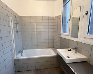apartment 5 Rooms for sale on ROUEN (76000)