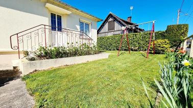 house 5 Rooms for sale on ST GATIEN DES BOIS (14130)