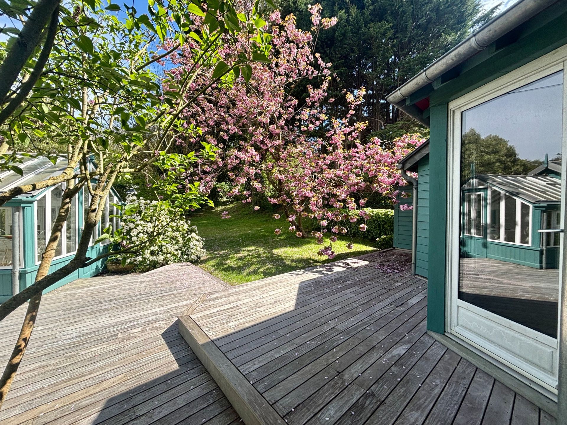 house 5 Rooms for sale on TROUVILLE SUR MER (14360)
