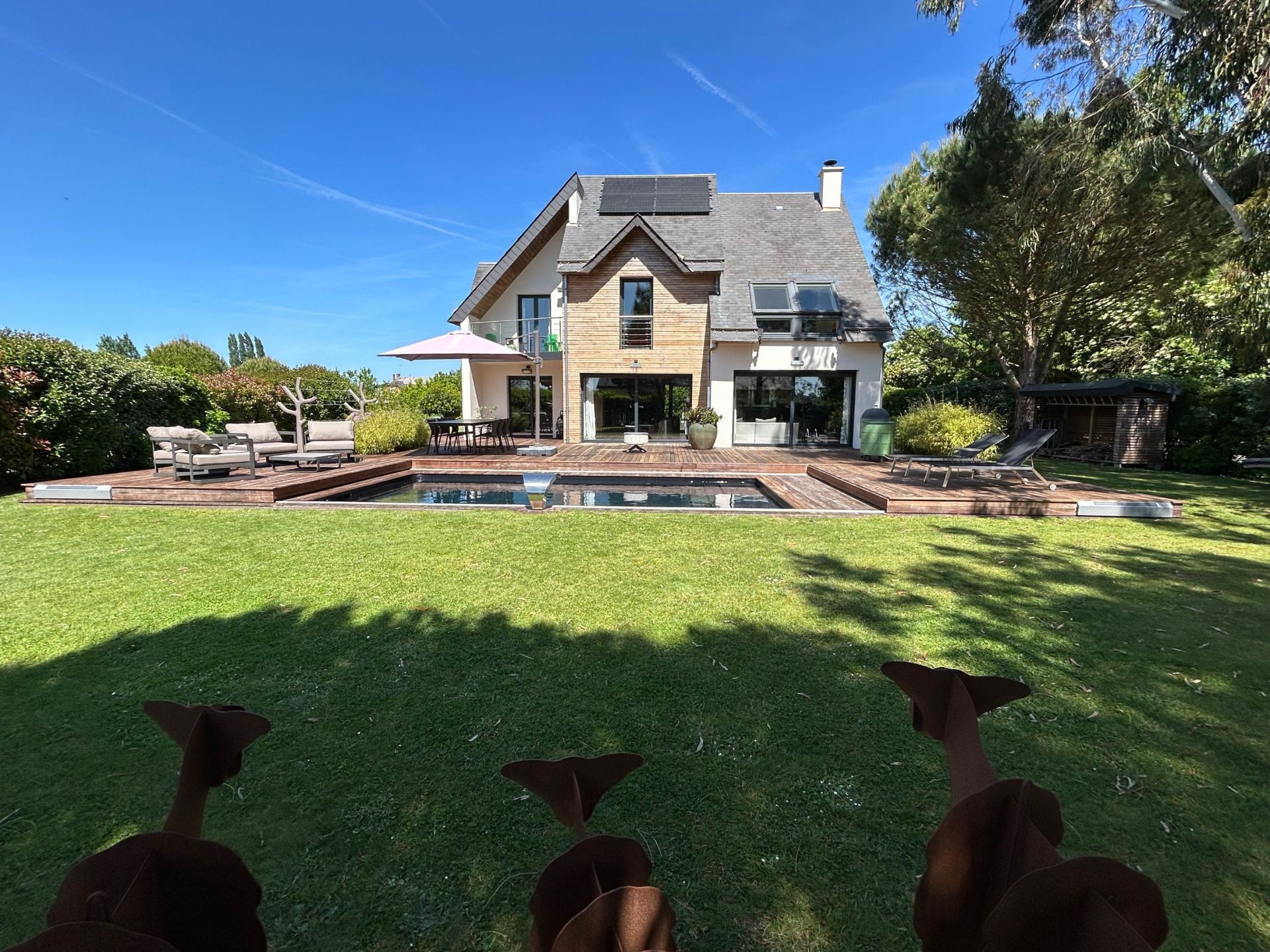 house 7 Rooms for sale on AVRANCHES (50300)