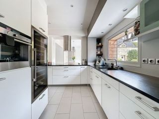 maison 8 Pièces en vente sur BAYEUX (14400)