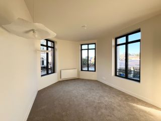 house 6 Rooms for sale on ROUEN (76000)