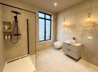 house 6 Rooms for sale on ROUEN (76000)