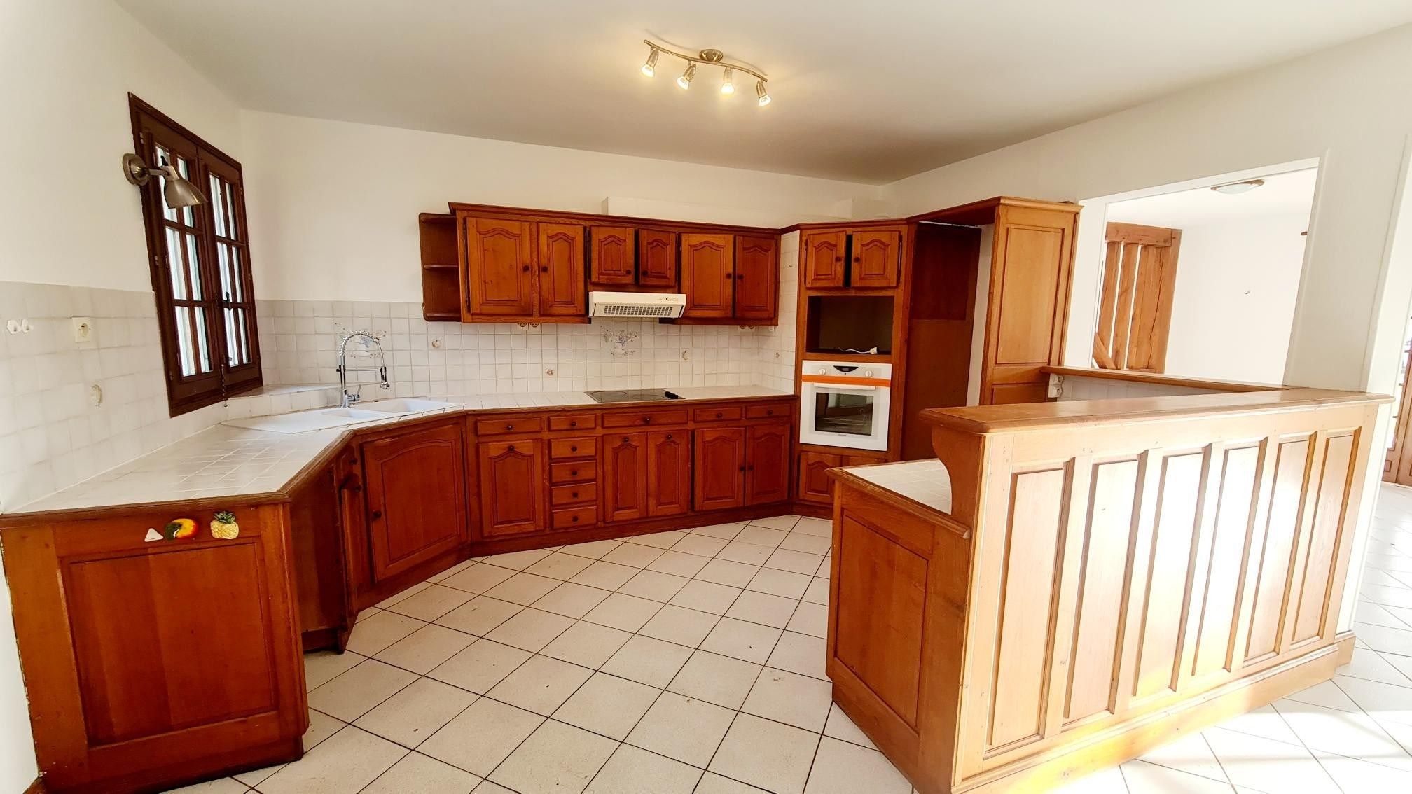 appartement 5 Pièces en vente sur PONT L EVEQUE (14130)