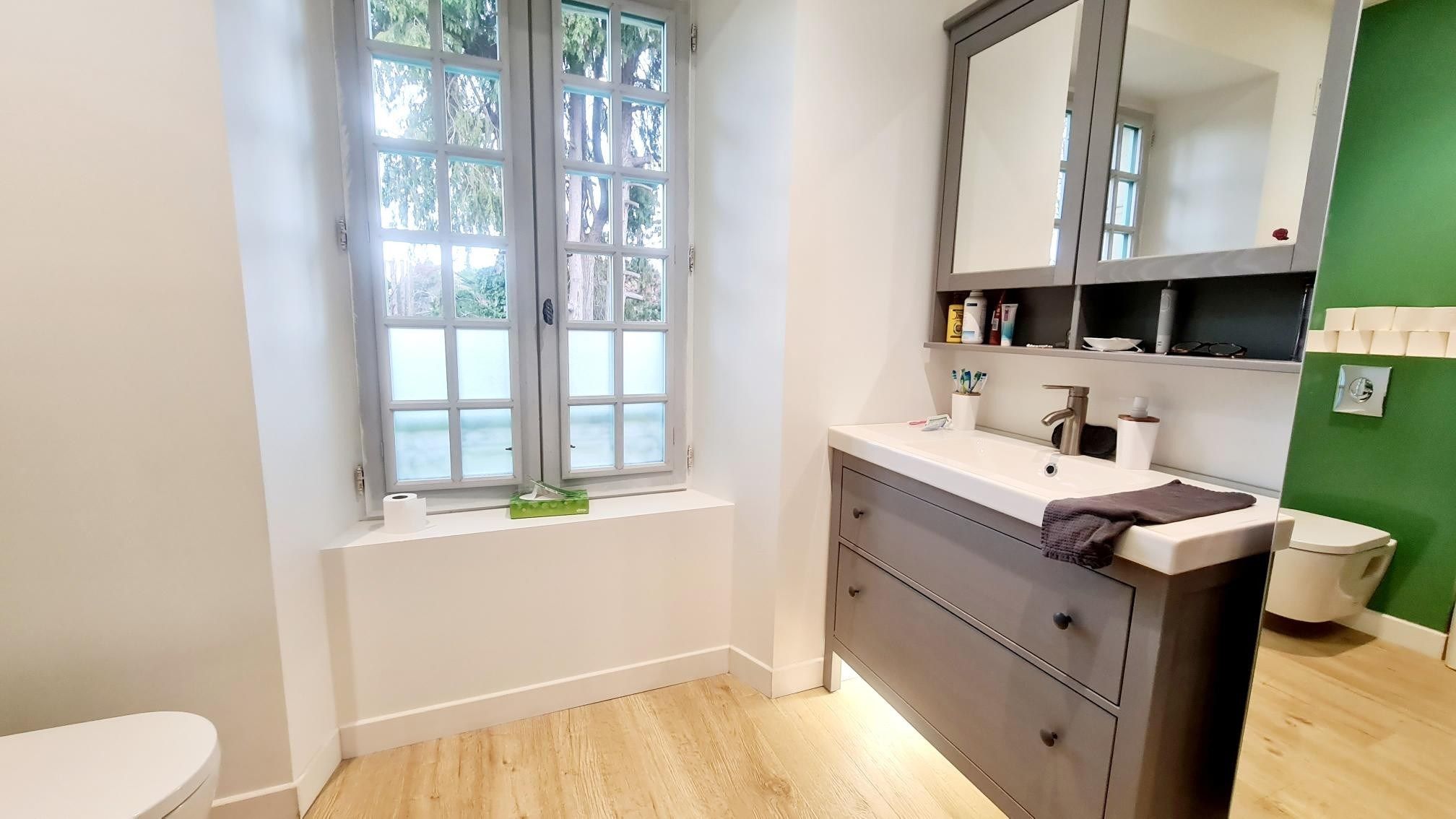 house 8 Rooms for sale on ARGENCES (14370)