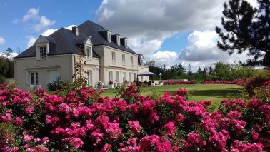 mansion 10 Rooms for sale on VILLERS BOCAGE (14310)