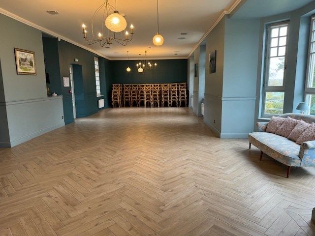 villa 10 Rooms for sale on GRANVILLE (50400)