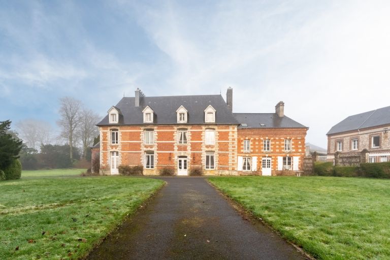 maison 13 Pièces en vente sur CRIQUETOT L ESNEVAL (76280)