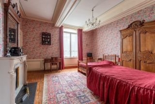 house 13 Rooms for sale on CRIQUETOT L ESNEVAL (76280)
