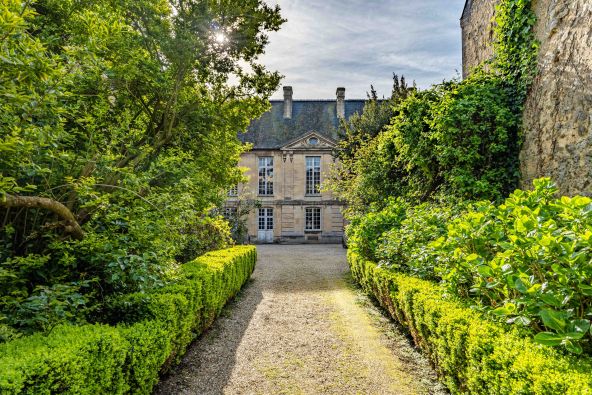 Sale House Bayeux 15&nbsp;Rooms 300&nbsp;m²