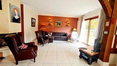 house 8 Rooms for sale on PONT L EVEQUE (14130)