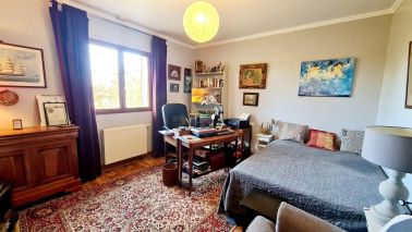 house 8 Rooms for sale on PONT L EVEQUE (14130)