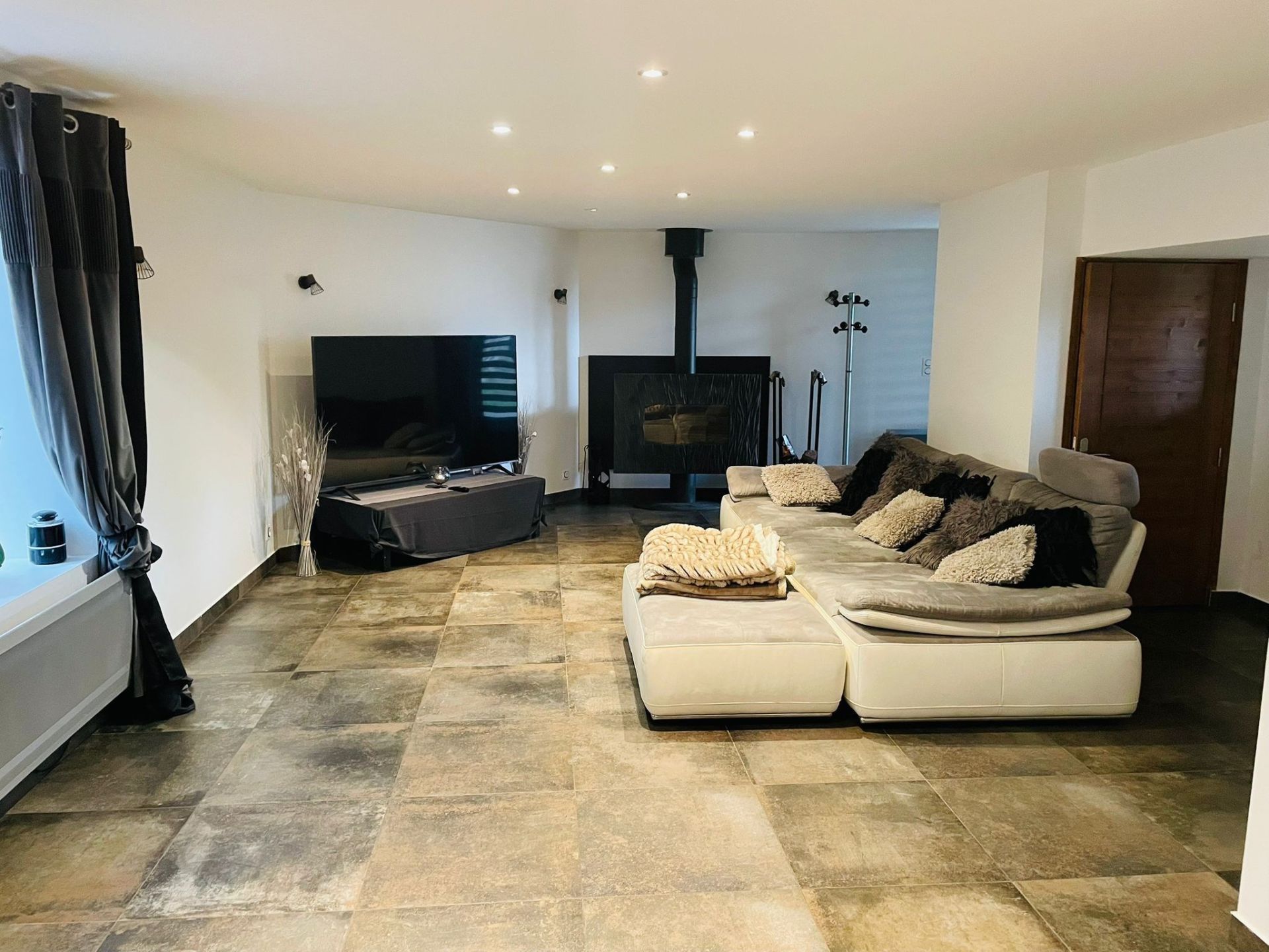 Norman house 14 Rooms for sale on REVIERS (14470)