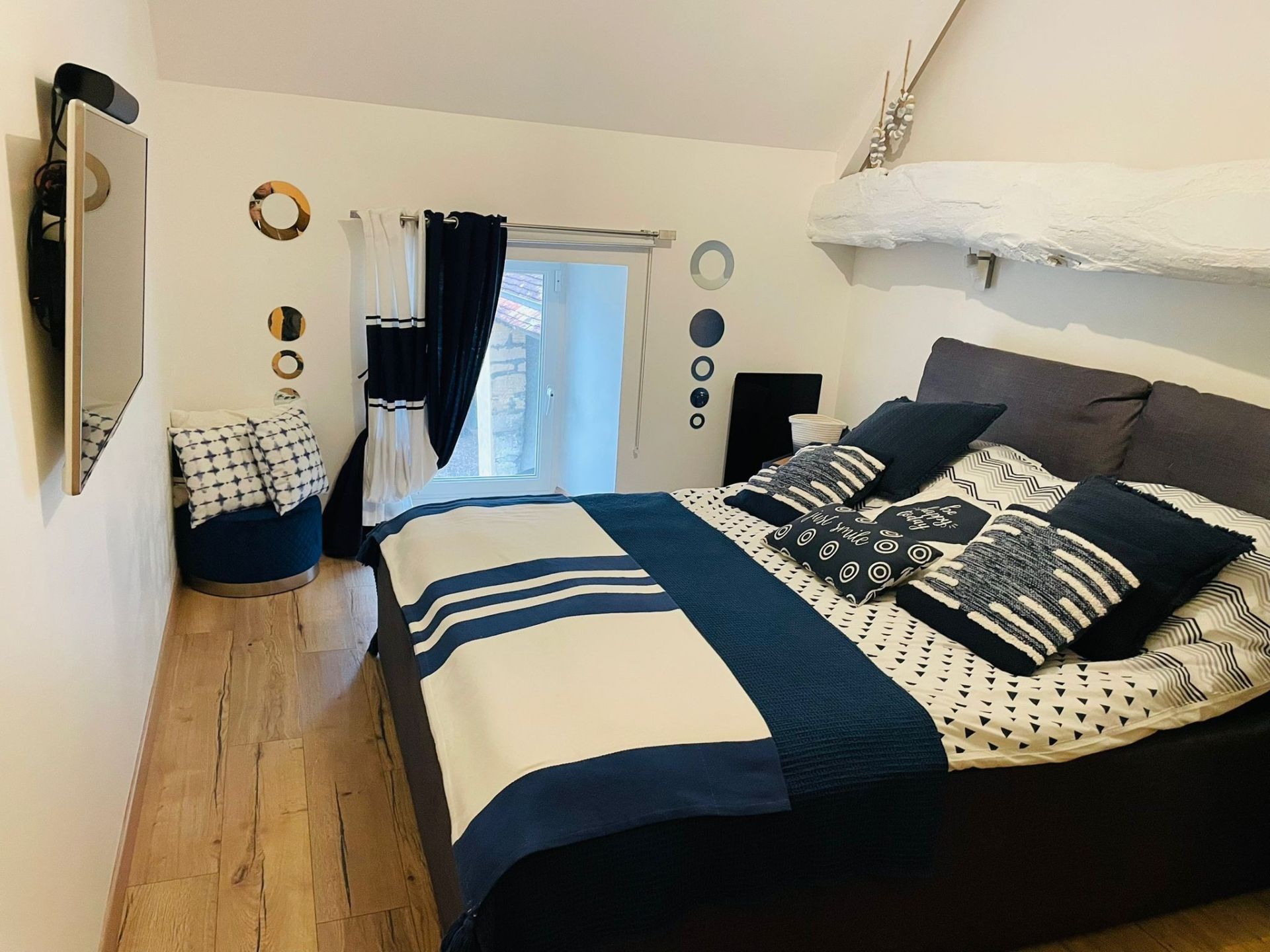 Norman house 14 Rooms for sale on REVIERS (14470)
