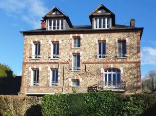 maison de maître 10 Pièces en vente sur BERNAY (27300)