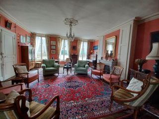 mansion 10 Rooms for sale on BERNAY (27300)