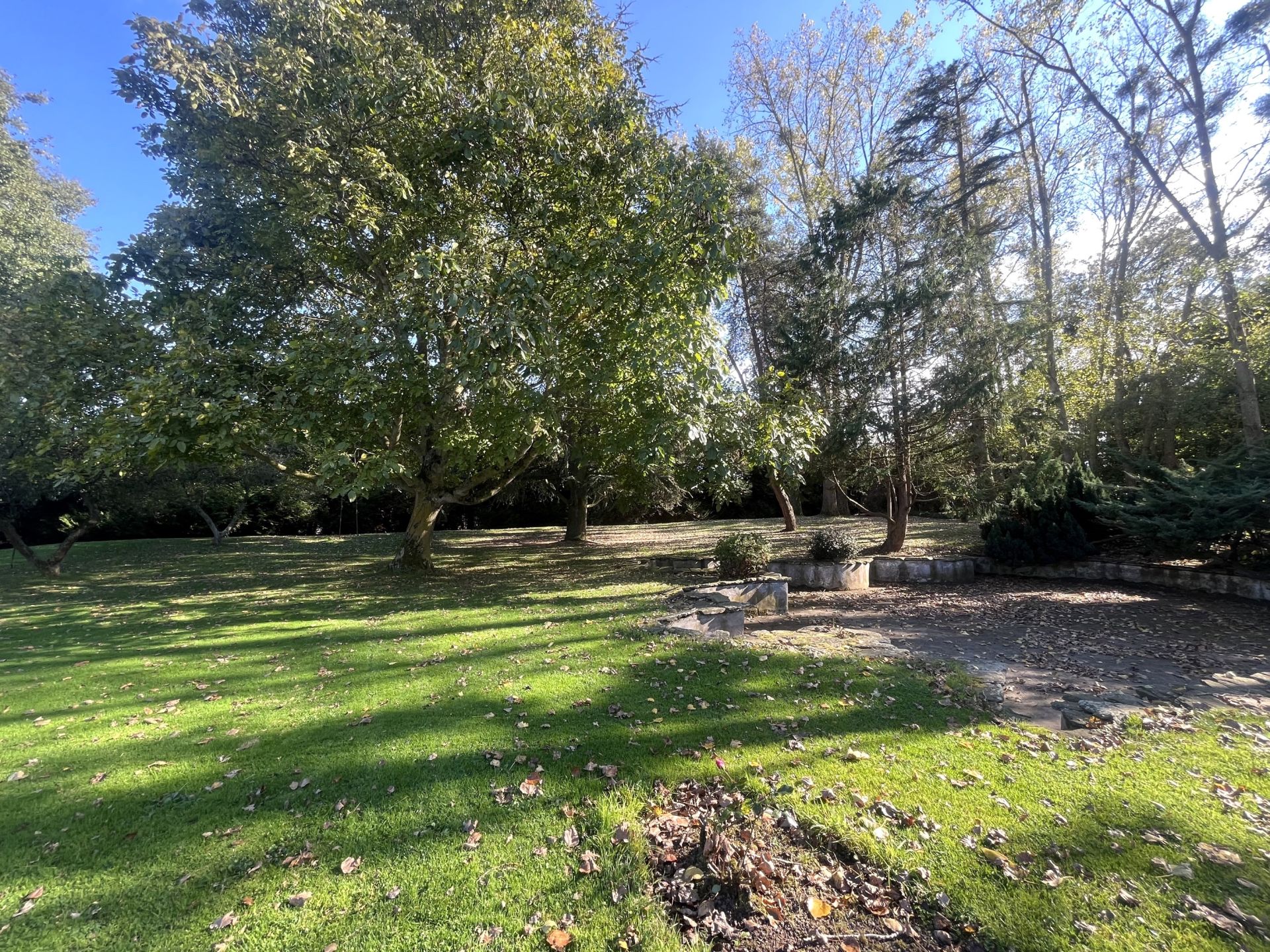 house 9 Rooms for sale on VAUX SUR AURE (14400)