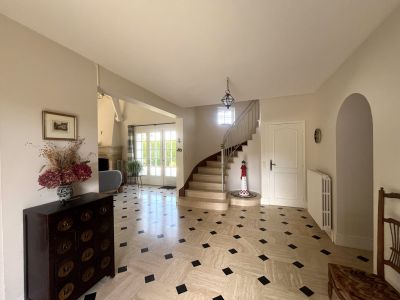 Sale House Vaux-sur-Aure 9&nbsp;Rooms 245&nbsp;m²