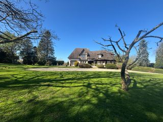 house 9 Rooms for sale on BAYEUX (14400)