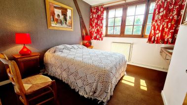 house 6 Rooms for sale on PONT L EVEQUE (14130)