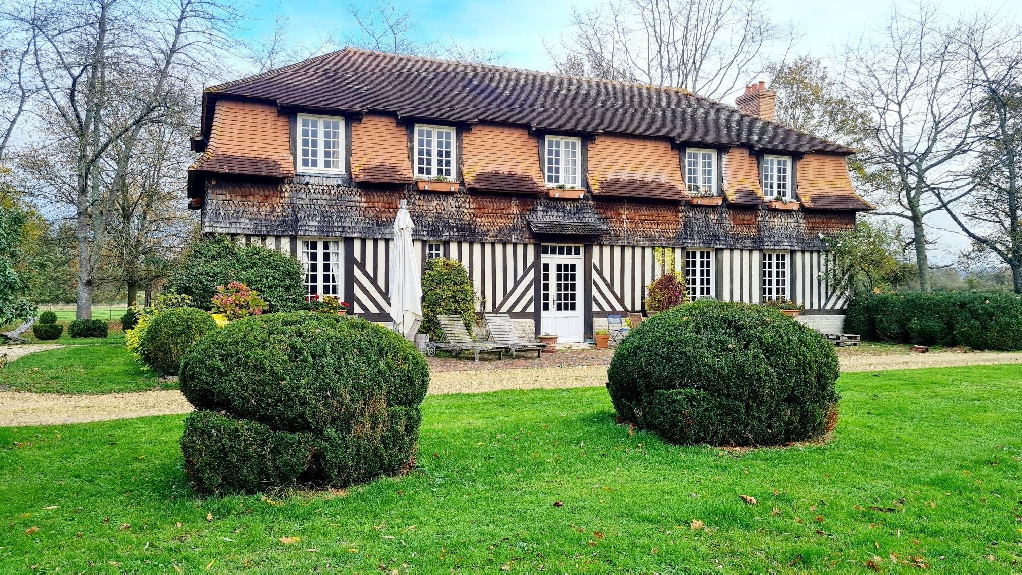 maison 10 Pièces en vente sur CAMBREMER (14340)