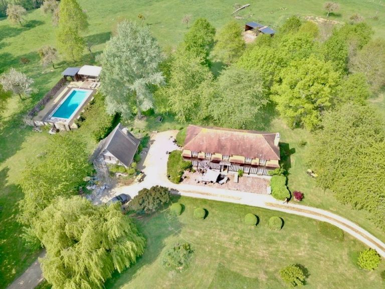 maison 10 Pièces en vente sur CAMBREMER (14340)