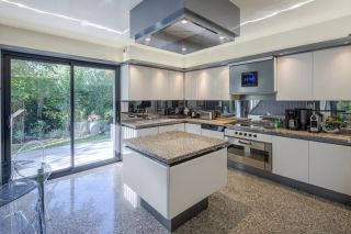 maison 9 Pièces en vente sur BOIS GUILLAUME (76230)