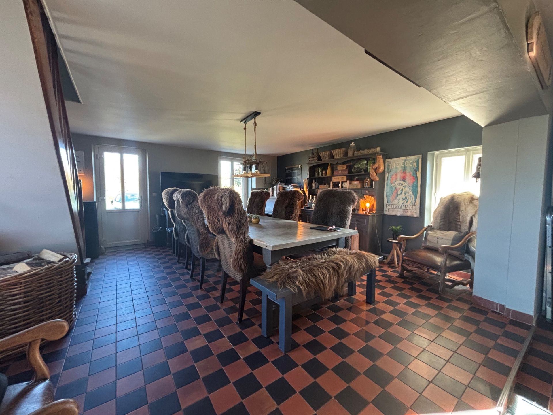 house 12 Rooms for sale on VIERVILLE SUR MER (14710)